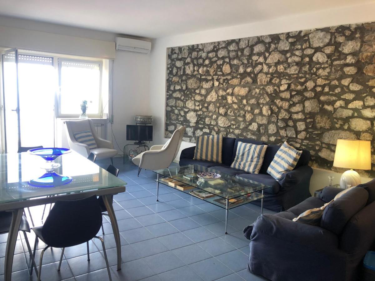 Taormina Center Apartment With Sea View Kültér fotó
